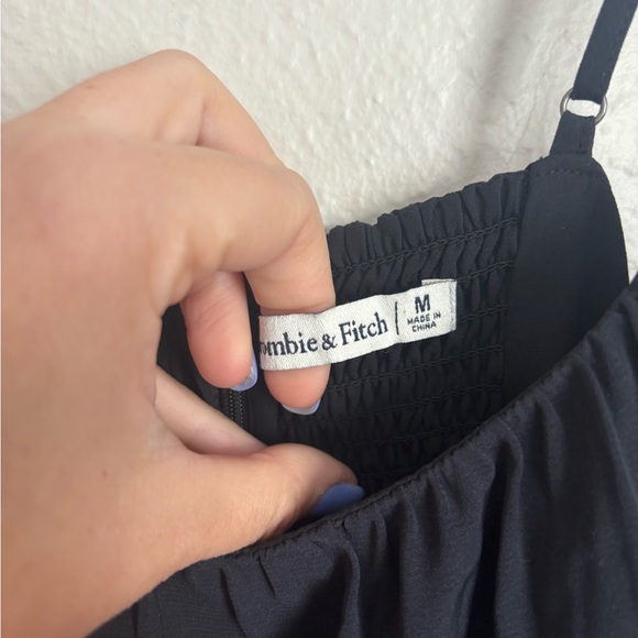 Abercrombie & Fitch Little Black Dress size M - Picture 3 of 5